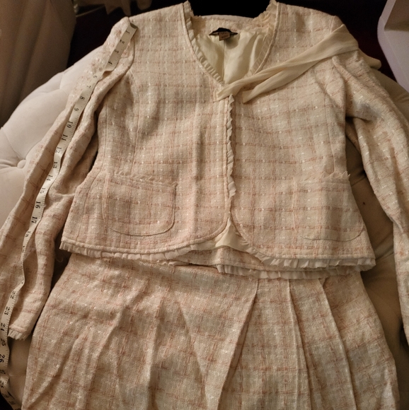 H&M vintageskirt suit